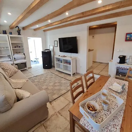 Apartma Pri Luksu