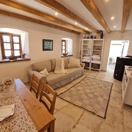 Apartma Pri Luksu